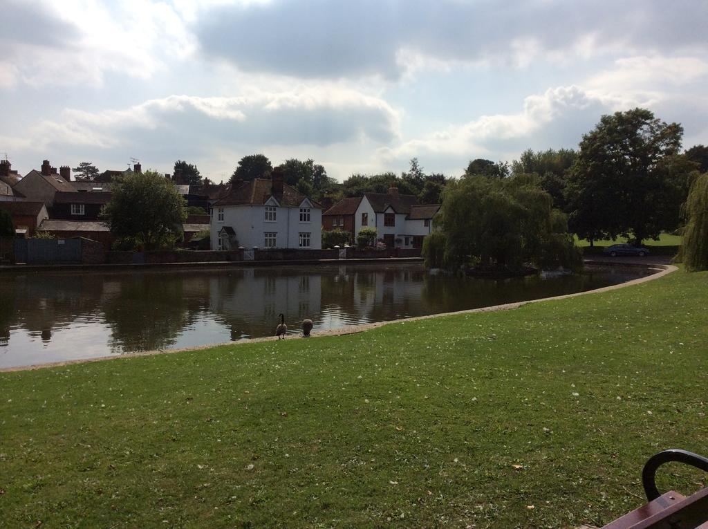 Dunmow Guest House Great Dunmow Exteriör bild